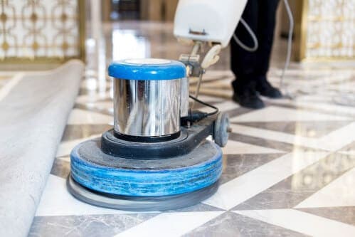Levigatura di pavimenti in marmo: una guida per ottenere una superficie liscia e brillante